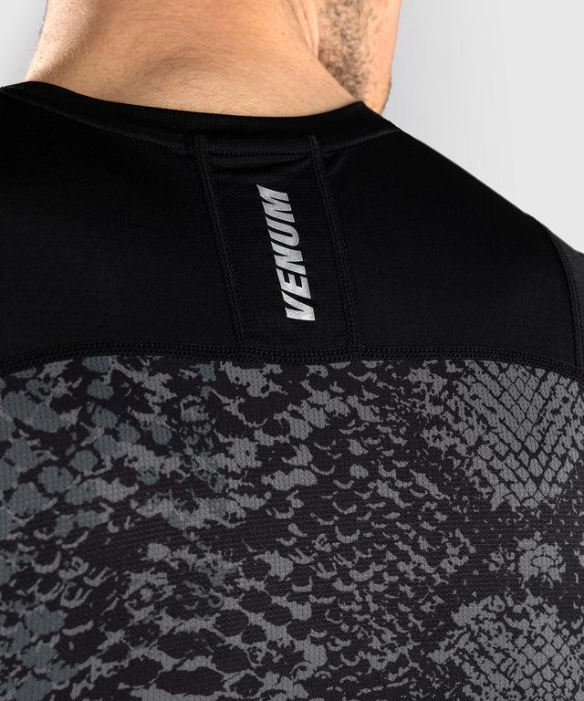 Rashguard Venum G-Fit Scales sin mangas – Negro/Gris