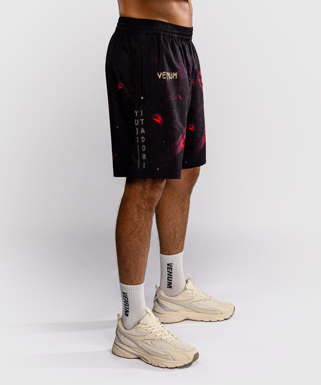 Venum Trainingsshorts x Jujutsu Kaisen Itadori – Schwarz/Rot
