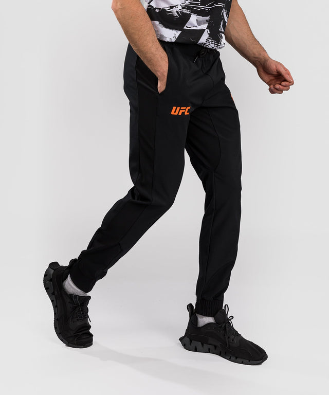 Pantaloni da allenamento Venum UFC Zenith – Nero