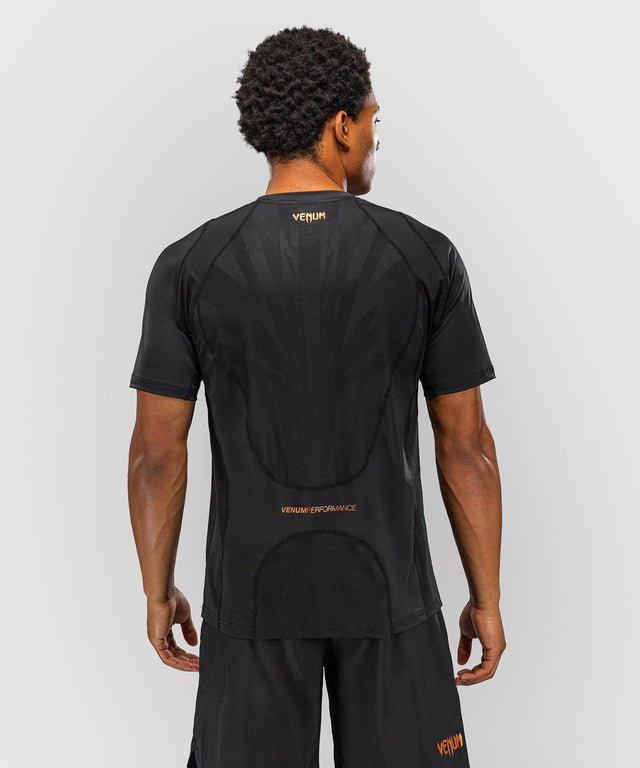 Venum T-shirt G-Fit Revolution Dry Tech – Sort/Kobber