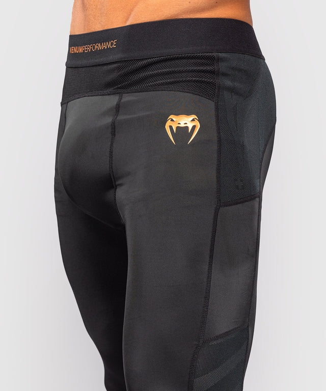 Pantaloni scurți de compresie Venum G-Fit Revolution – Negru/Cupru