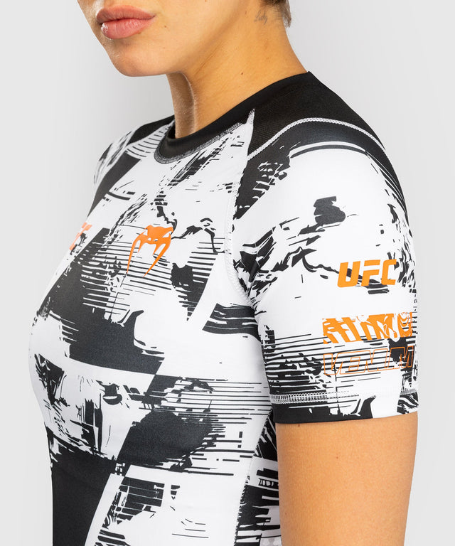 Rashguard Venum UFC Zenith Femme – Blanc