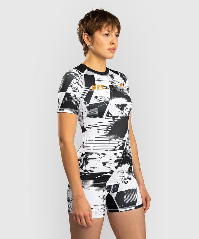 Rashguard Venum UFC Zenith Femme – Blanc