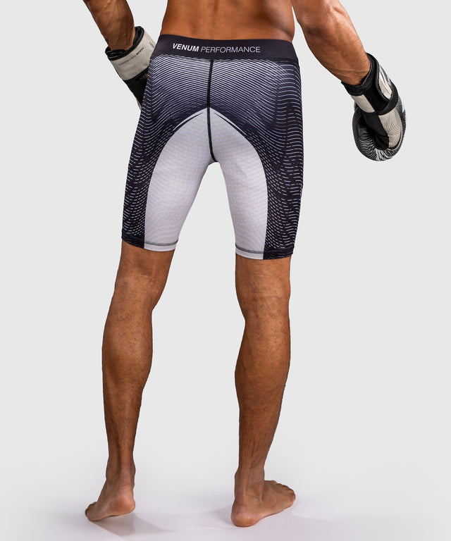 Venum Kompressionsshorts Galactic 3.0 – Offwhite/Sort