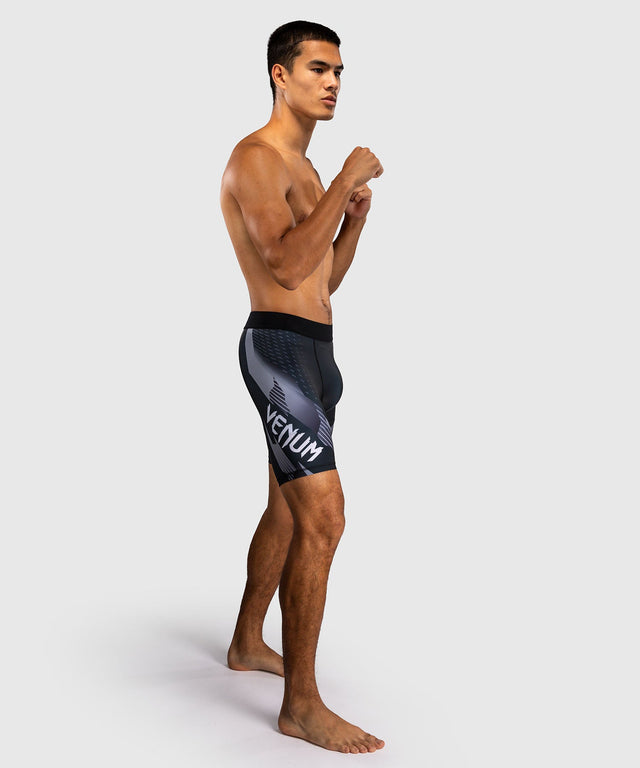 Venum Compression Shorts No-Gi 6.0 – Black/White