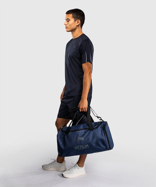 Venum Sporttas Essential L - Marineblauw