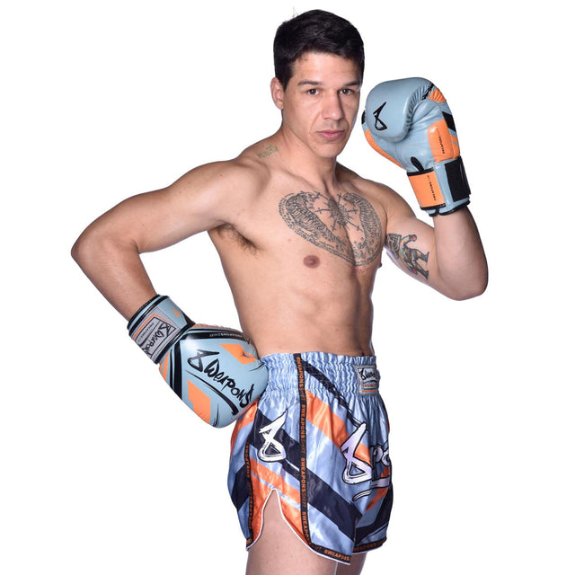 8 WEAPONS Muay-Thai-Shorts Shift – Eisgrau/Orange