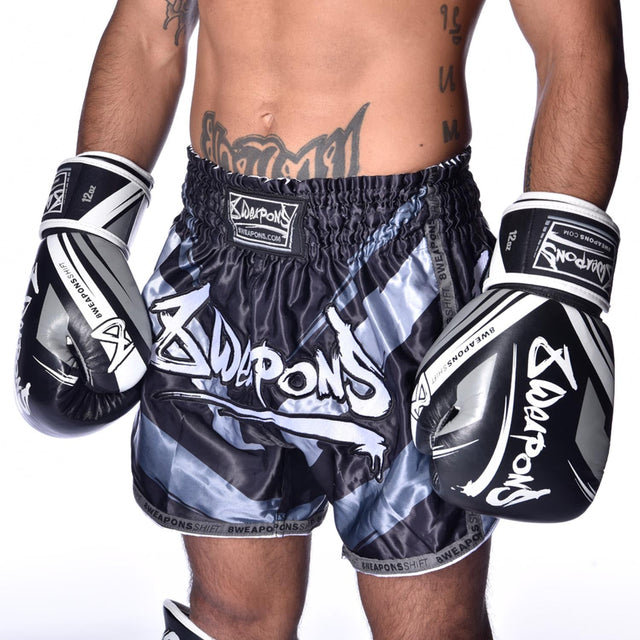 8 WEAPONS Muay Thai shorts Shift – Sort Mat
