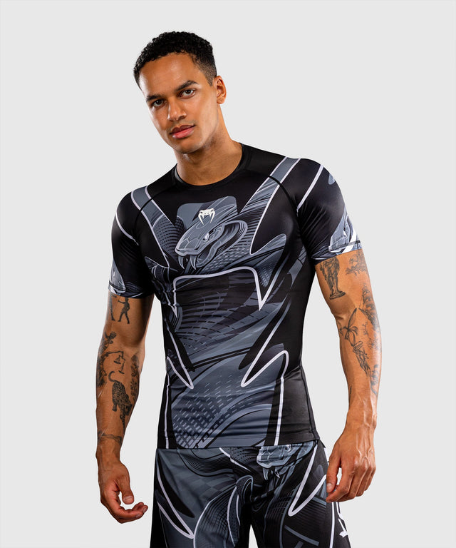 Rashguard Venum Crimson Viper 2.0 Maniche Corte – Nero/Grigio