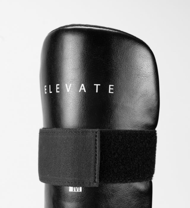 Elevate Schienbeinschoner Prime – Schwarz