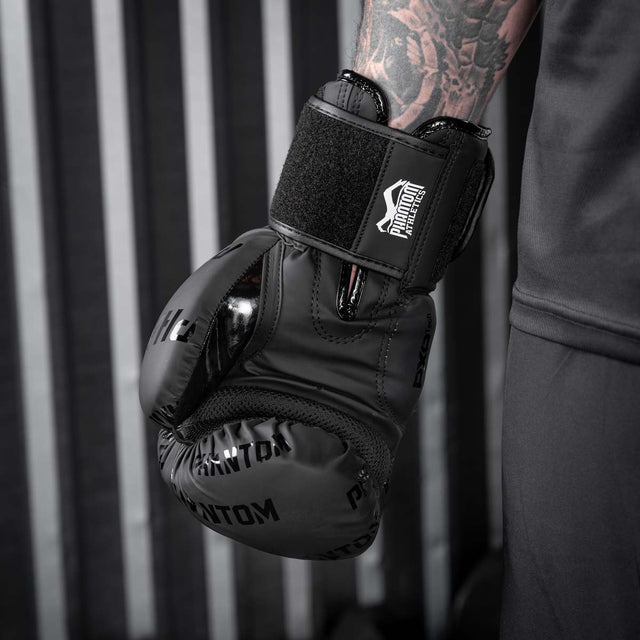 Phantom Athletics Boxing gloves Velcro – Black/White
