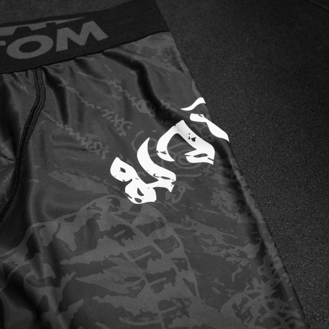 Pantalones de compresión Phantom Athletics Muay Thai – Negro/Gris