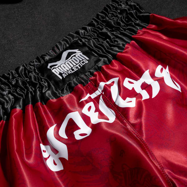 Spodenki Muay Thai Phantom Athletics Sak Yant – Czerwone