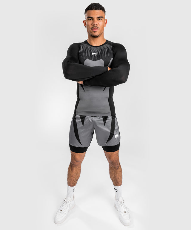 Koszulka Rashguard Venum Attack z długimi rękawami – czarna/szara