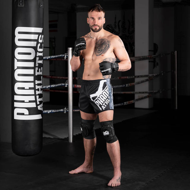Rodilleras Phantom Athletics APEX Striking – Negro