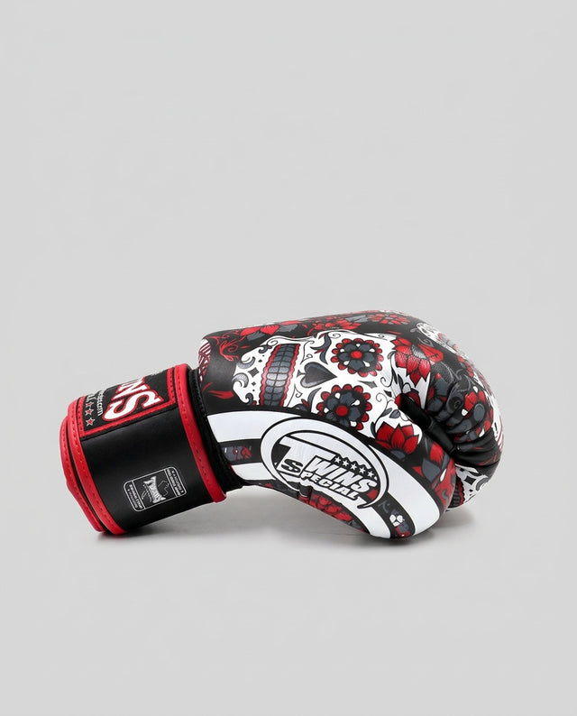 Guantoni da boxe Twins FBGVL3 Skull – Nero/Rosso/Bianco