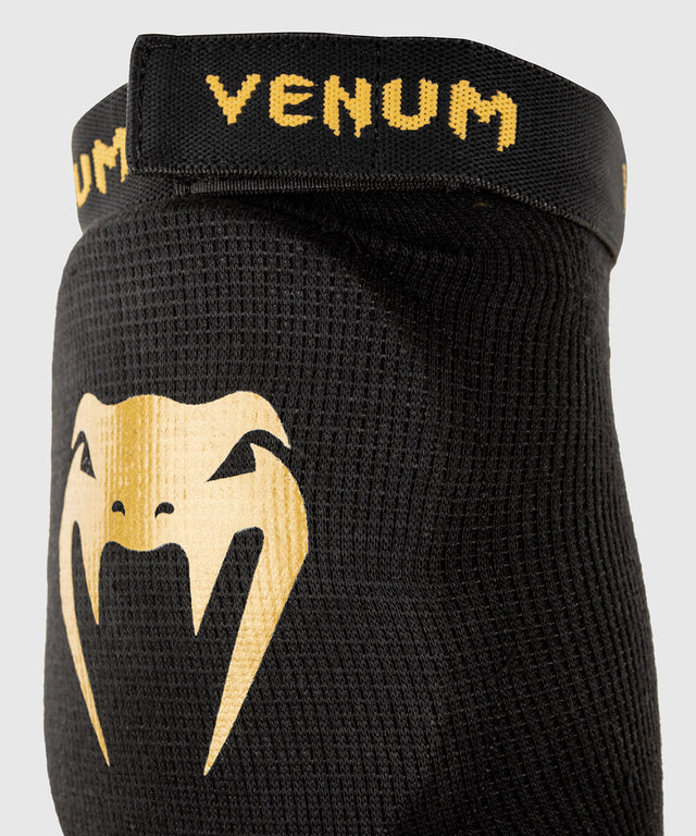 Venum Elleboogbeschermers Kontact - Zwart/Goud