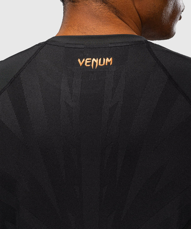Venum T-shirt G-Fit Revolution Dry Tech – Sort/Kobber