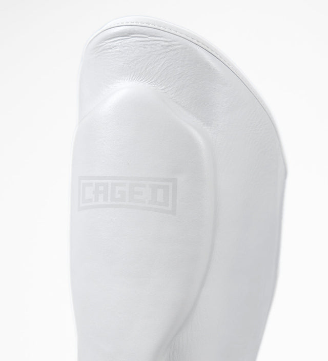 Caneleiras Caged Kickboks 'X' Series – Branco/Branco