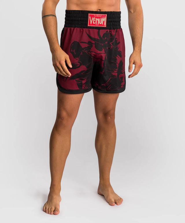 Boxerské trenky Venum x Assassin's Creed Shadows – Burgundy/Černé