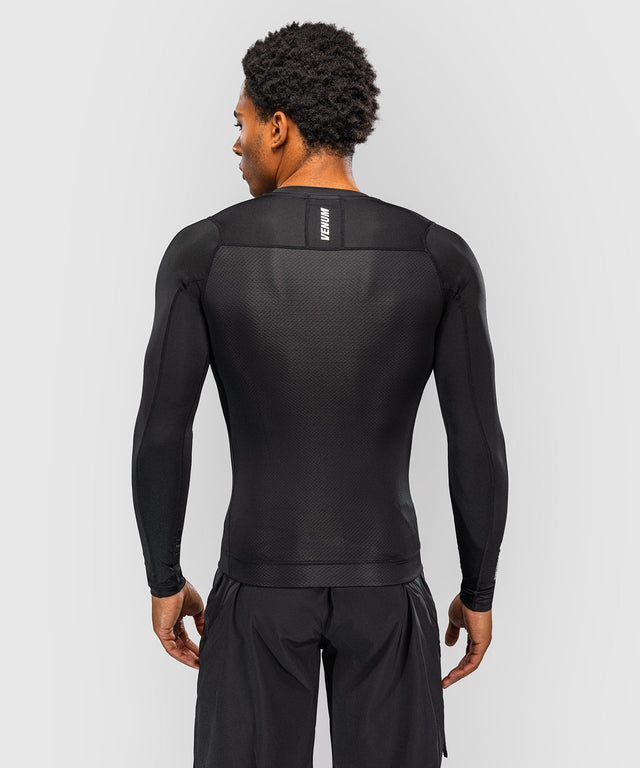 Rashguard Venum G-Fit Scale Mangas Compridas – Preto