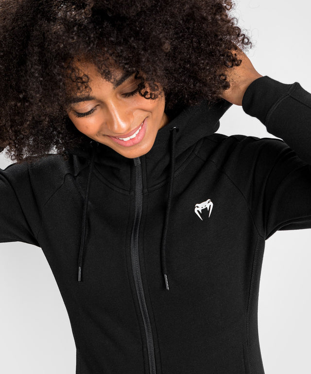 Sudadera Venum Essential – Negro