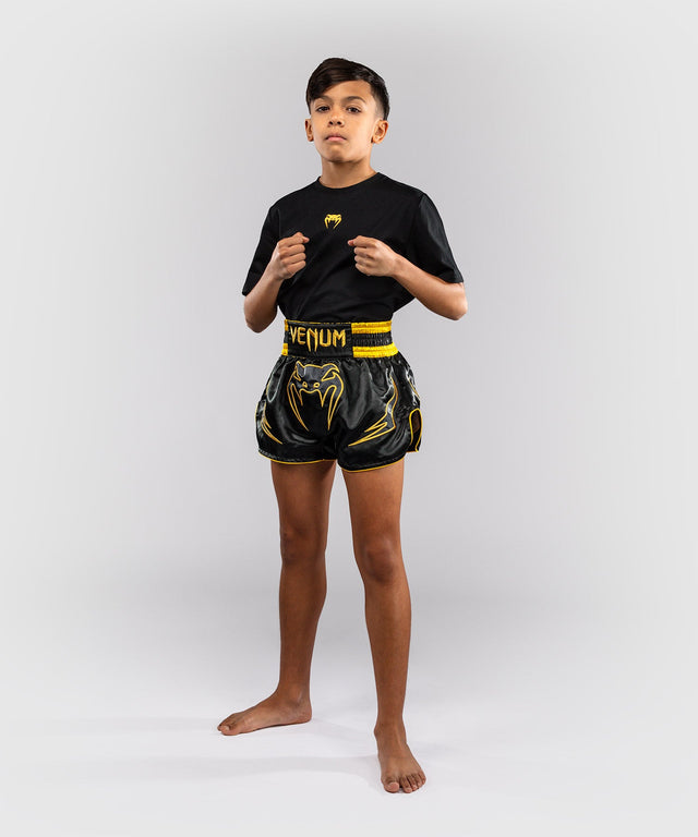 Venum Muay-Thai-Shorts Bangkok Fury Kinder – Schwarz/Gold