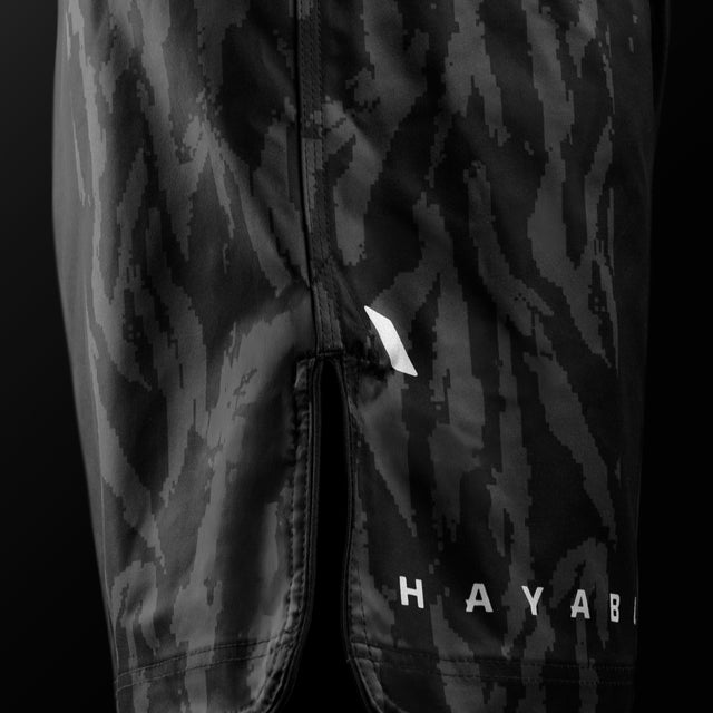 Hayabusa MMA-shorts Apex Mid - Carbon Sort