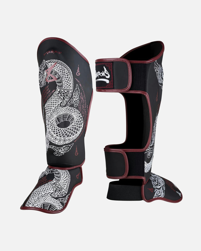 8 WEAPONS Benskydd Sak Yant Naga – Svart/Bordeaux