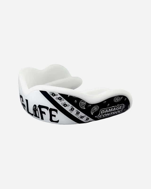 Protector bucal Damage Control Extreme Impact Series Thug Life – Negro/Blanco