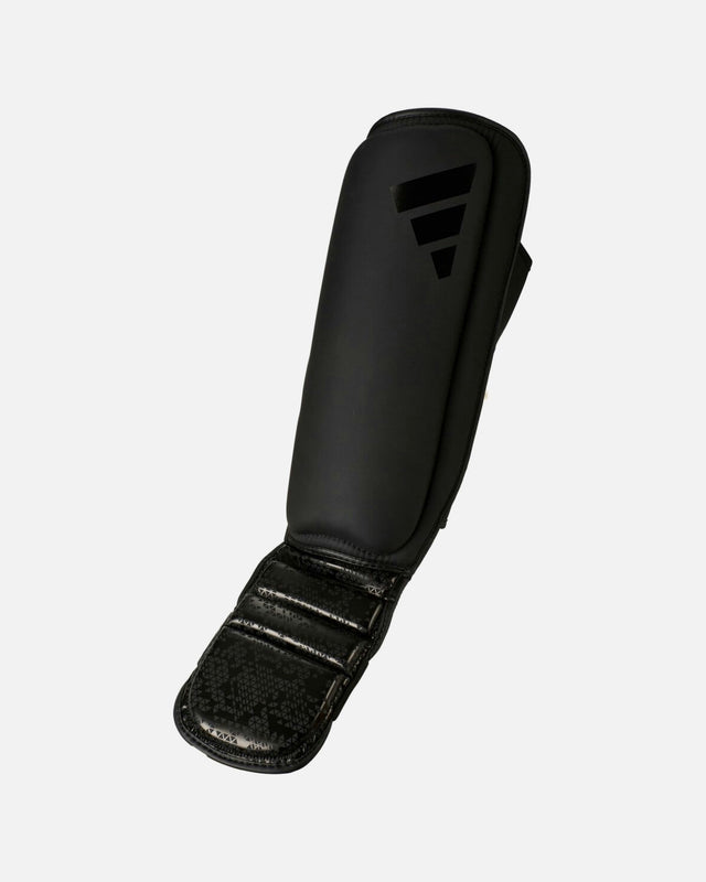 Adidas Skinnebensbeskyttere Combat 50 - Sort