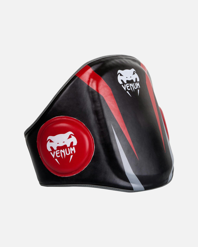 Protector abdominal Venum Elite – Negro/Rojo
