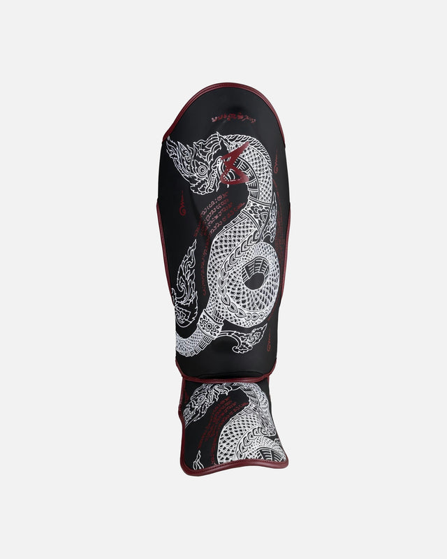 8 WEAPONS Benskydd Sak Yant Naga – Svart/Bordeaux