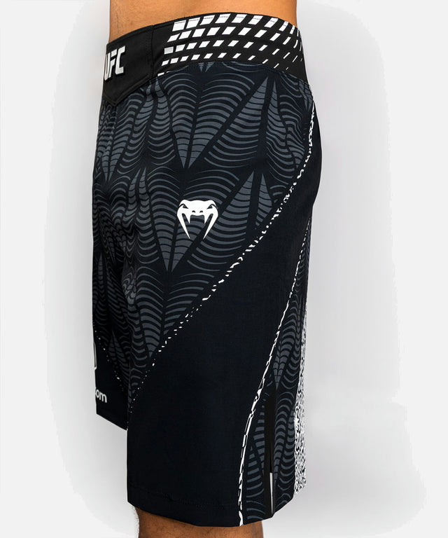 Venum UFC MMA-shorts Zenith by Authentic Fight – Svart
