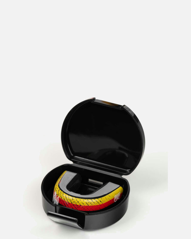 Ochraniacze na zęby Phantom Athletics Bitje Elite German Flag – Czarne/Czerwone/Złote