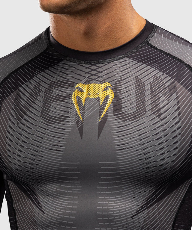 Rashguard Venum Galactic 3.0 – Dlouhé rukávy – Černá/Zlatá