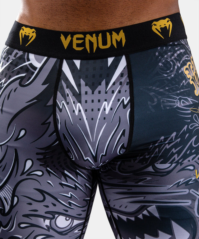 Venum Kompressionsshorts Wolf Atak – Schwarz/Grau