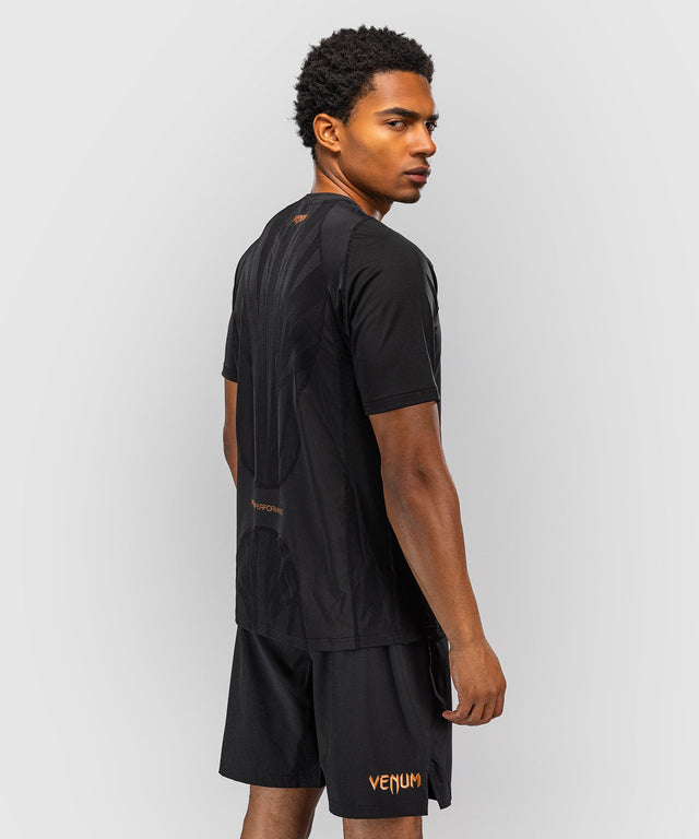 Venum T-shirt G-Fit Revolution Dry Tech – Sort/Kobber