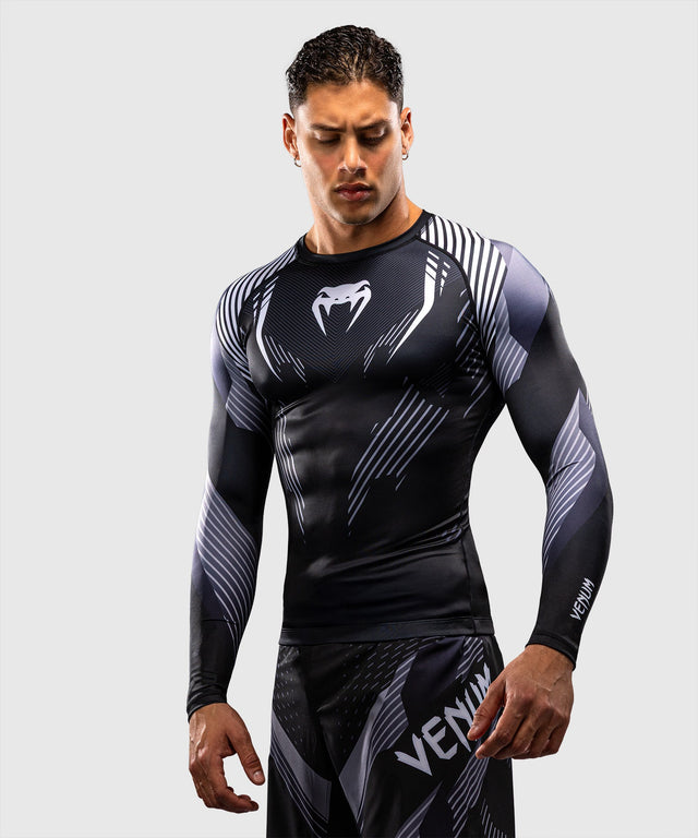 Venum Rashguard No-Gi 6.0 Lange Ärmel – Schwarz/Weiß
