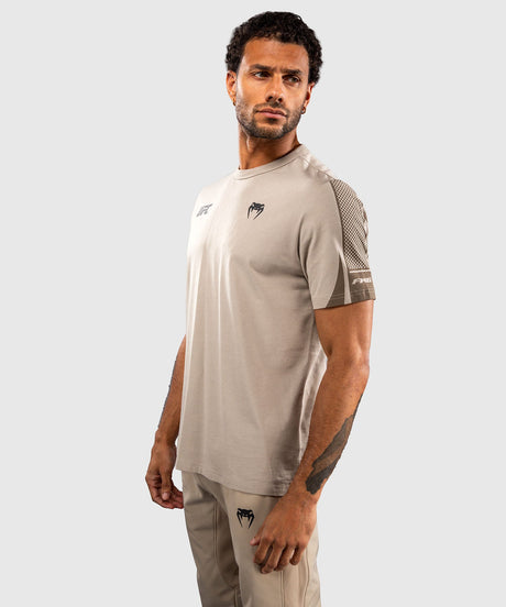 Venum UFC T-shirt Unity Korta ärmar – Sand