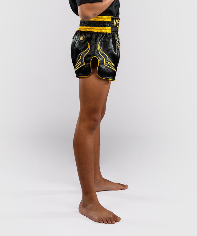 Venum Muay-Thai-Shorts Bangkok Fury Kinder – Schwarz/Gold