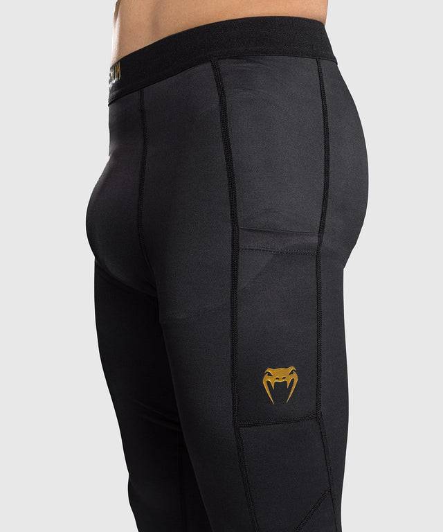 Venum Kompressionsshorts Streamline – Sort/Guld