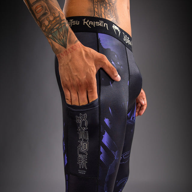 Pantaloncini a compressione Venum x Jujutsu Kaisen Gojo – Viola