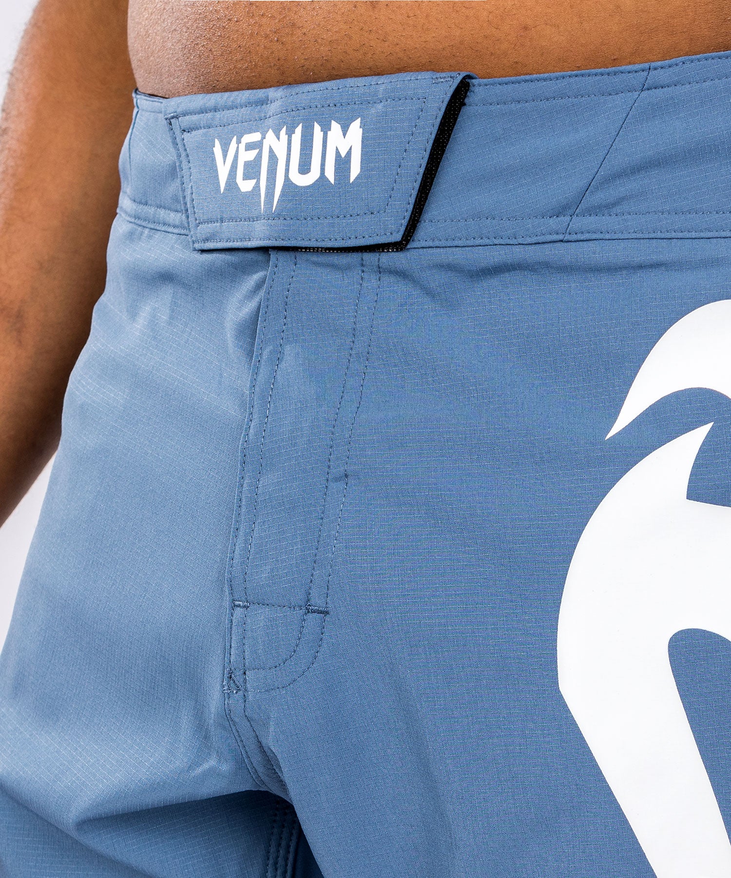 Calções de MMA Venum Light 5.0 – Azul/Branco