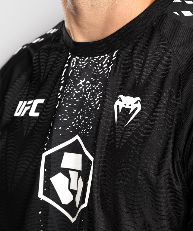 Camiseta Venum UFC Zenith Hombre – Negro