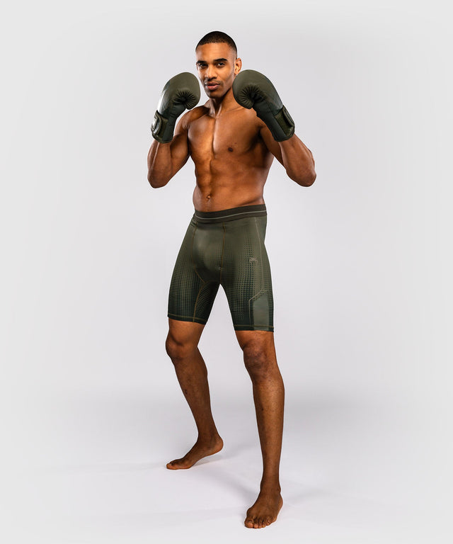 Pantaloni scurți MMA Venum Stealth – Kaki/Verde închis