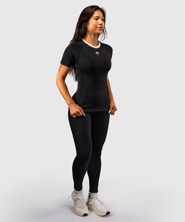 Rashguard Venum Viper manga corta para mujer - Negro