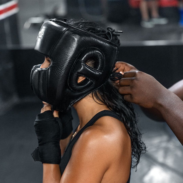 Hayabusa Huvudskydd Pro – Svart