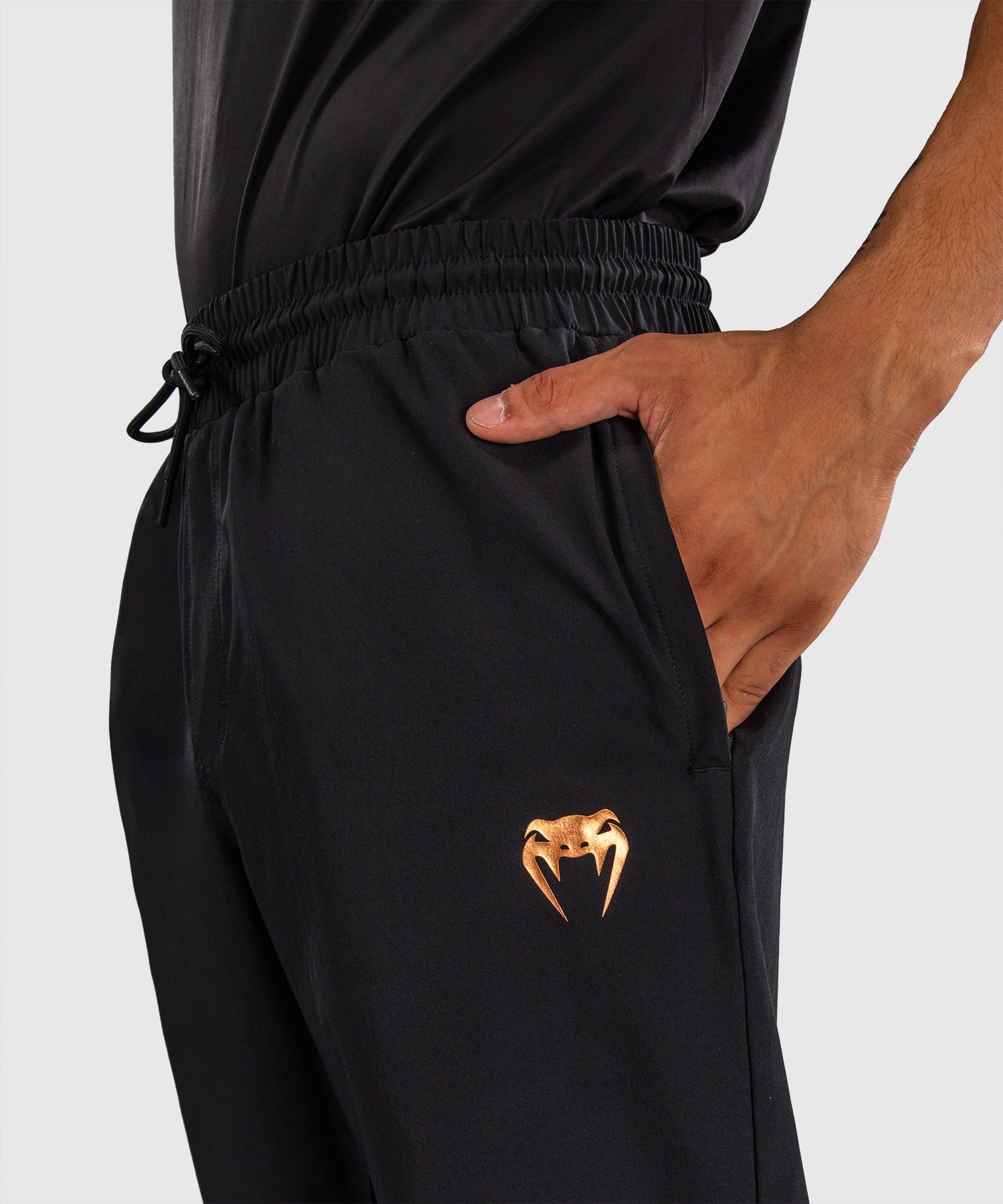 Tepláky Venum G-Fit Revolution – Černé/Měděné