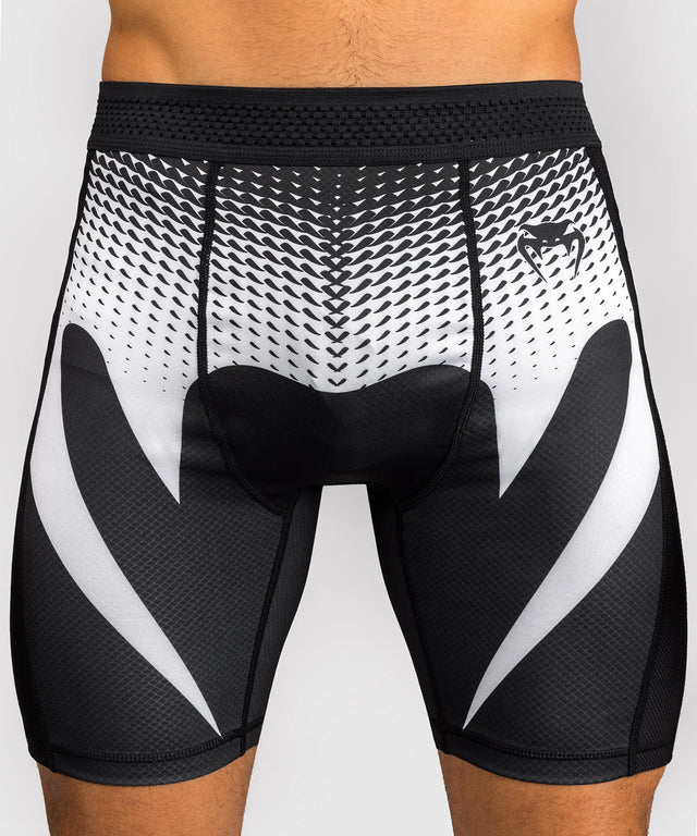 Venum No Gi Vale Tudo Shorts - Sort/Hvid
